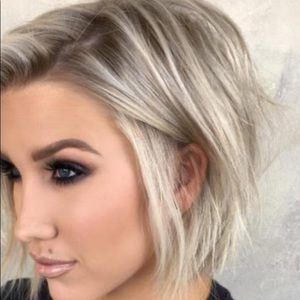 Meet your Posher, Becky